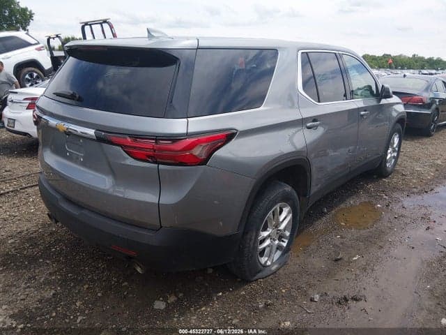 2023 CHEVROLET TRAVERSE AWD LS 4