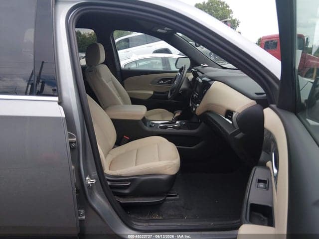 2023 CHEVROLET TRAVERSE AWD LS 5