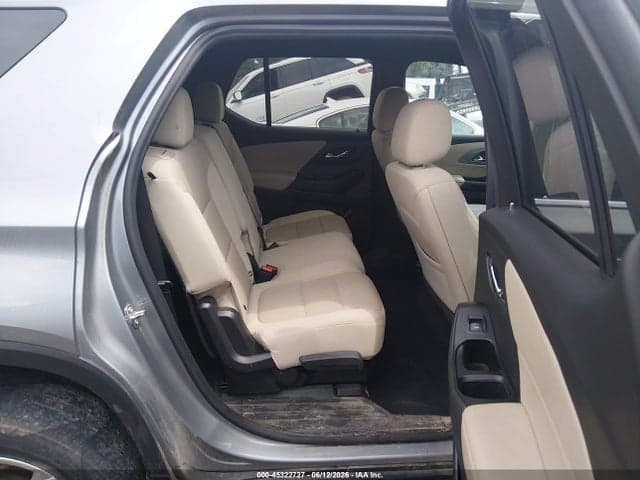 2023 CHEVROLET TRAVERSE AWD LS 8
