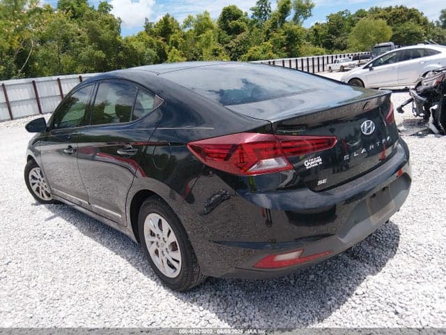 2020 HYUNDAI ELANTRA SE 3