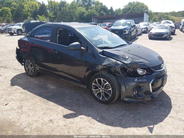 2017 CHEVROLET SONIC LT AUTO 1