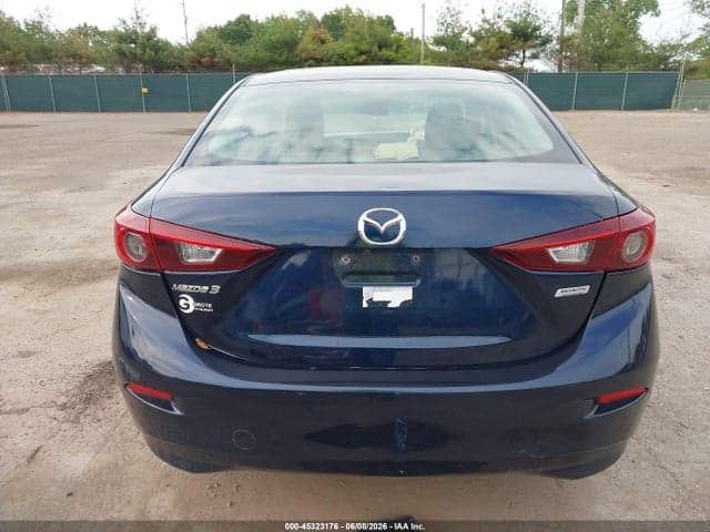 2018 MAZDA MAZDA3 SPORT 16