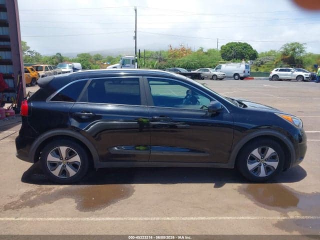 2018 KIA NIRO LX 13