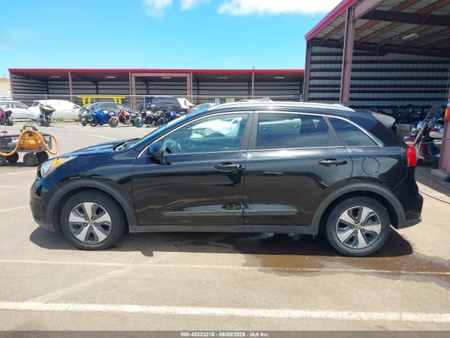 2018 KIA NIRO LX 14