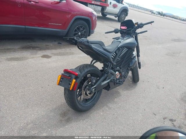 2025 LIVEWIRE S2AP 4