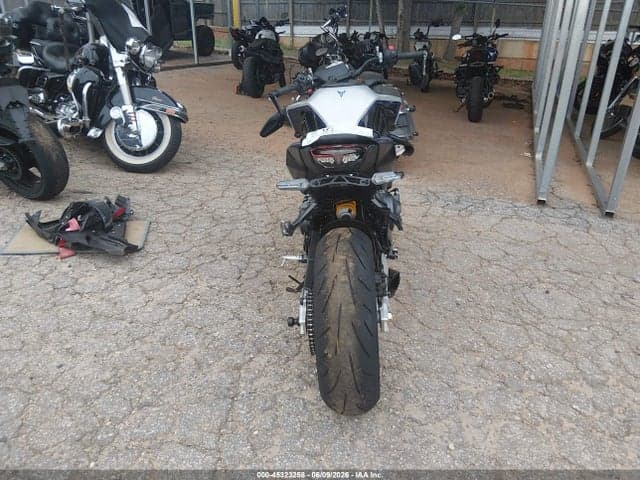 2025 YAMAHA MT09 SP 6