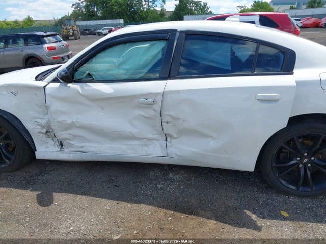 2018 DODGE CHARGER SXT PLUS RWD 6
