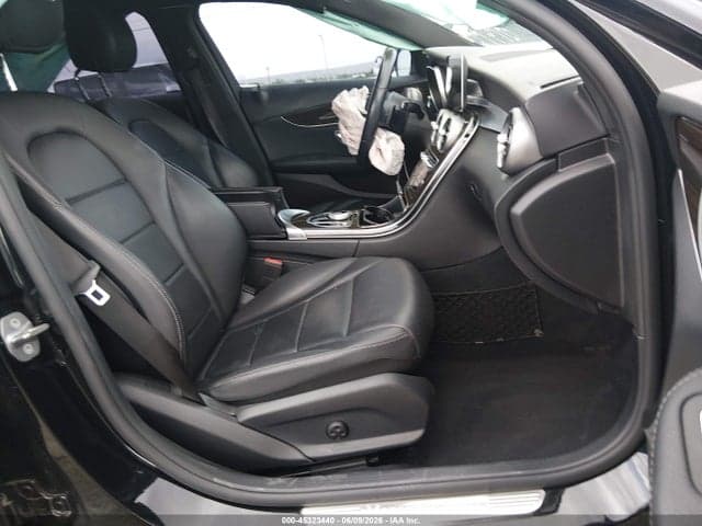 2020 MERCEDES-BENZ C 300 5