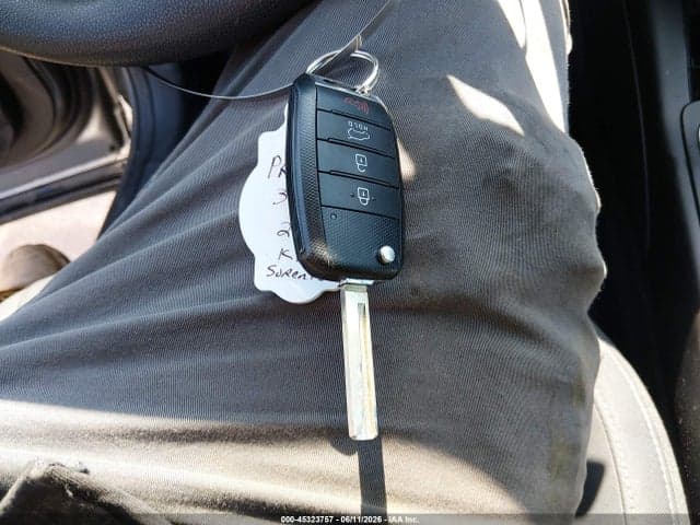 2018 KIA SORENTO 2.4L L 11