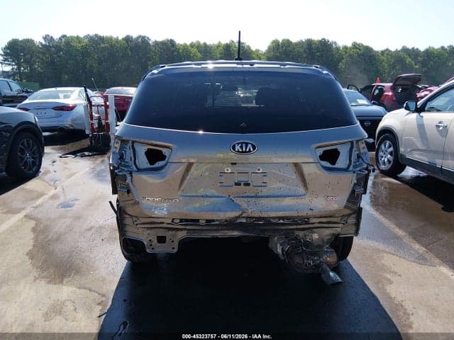 2018 KIA SORENTO 2.4L L 17