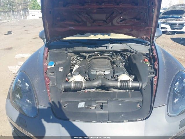 2013 PORSCHE CAYENNE S 10