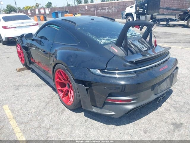 2025 PORSCHE 911 GT3 3