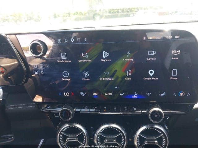 2024 CHEVROLET BLAZER EV EAWD 2LT 18