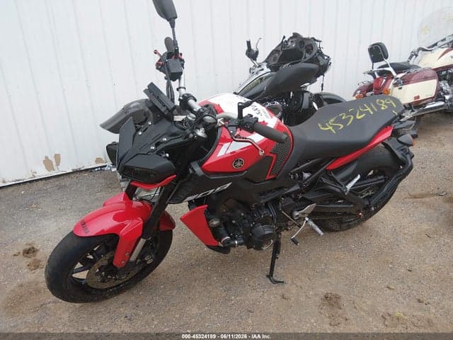 2018 YAMAHA MT09 - 1
