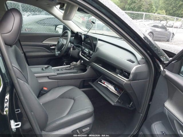 2026 TOYOTA GRAND HIGHLANDER XLE 5