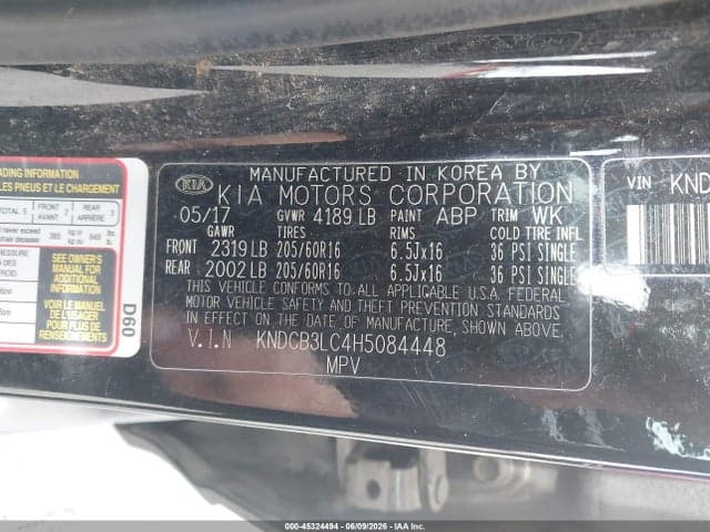 2017 KIA NIRO LX 9