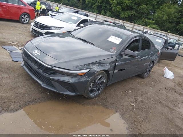 2025 HYUNDAI ELANTRA SEL SPORT 2