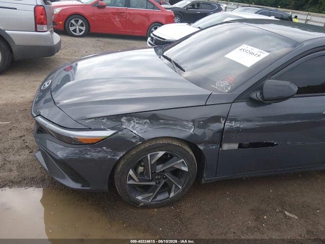 2025 HYUNDAI ELANTRA SEL SPORT 6