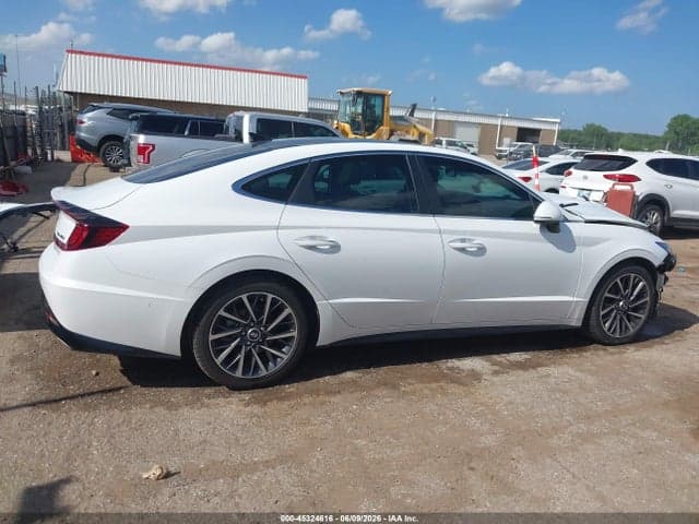 2022 HYUNDAI SONATA LIMITED 14