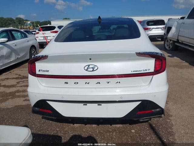 2022 HYUNDAI SONATA LIMITED 17