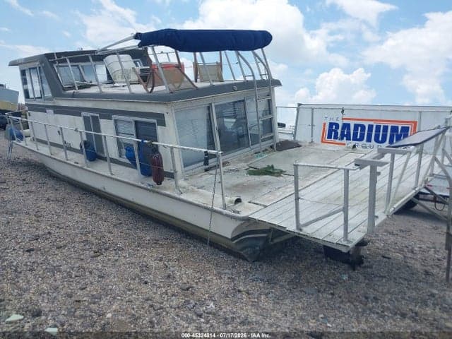 1973 NAUTALINE HOUSE BOAT 3