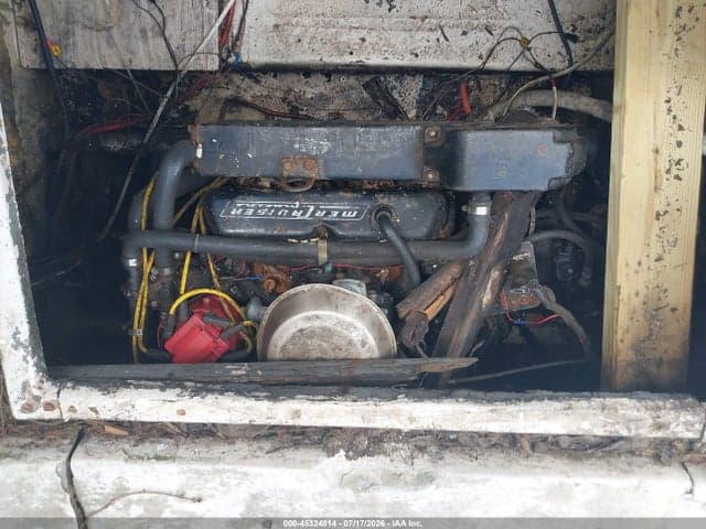 1973 NAUTALINE HOUSE BOAT 10