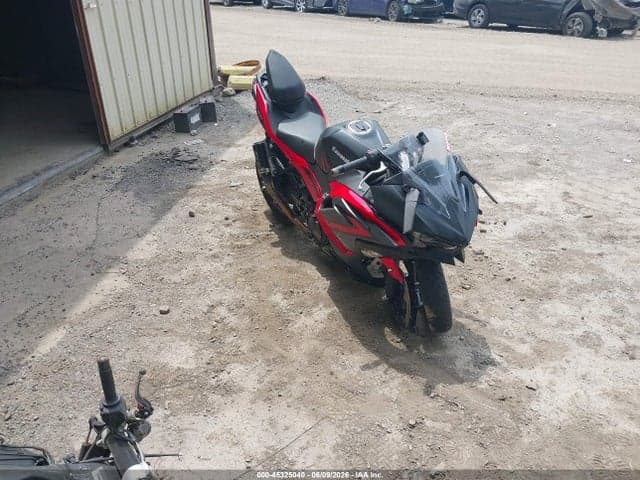2025 KAWASAKI EX500 - 1