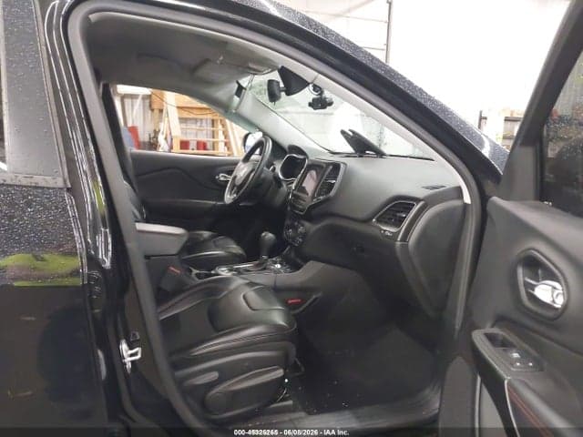 2019 JEEP CHEROKEE TRAILHAWK 4X4 5