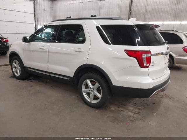 2017 FORD EXPLORER XLT 3
