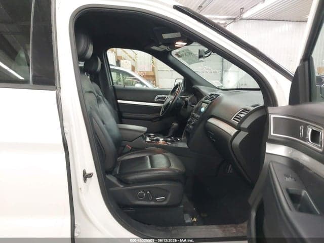 2017 FORD EXPLORER XLT 5