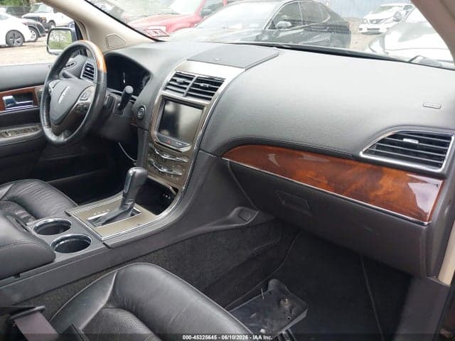 2013 LINCOLN MKX 5