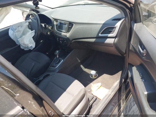 2019 HYUNDAI ACCENT SE 5