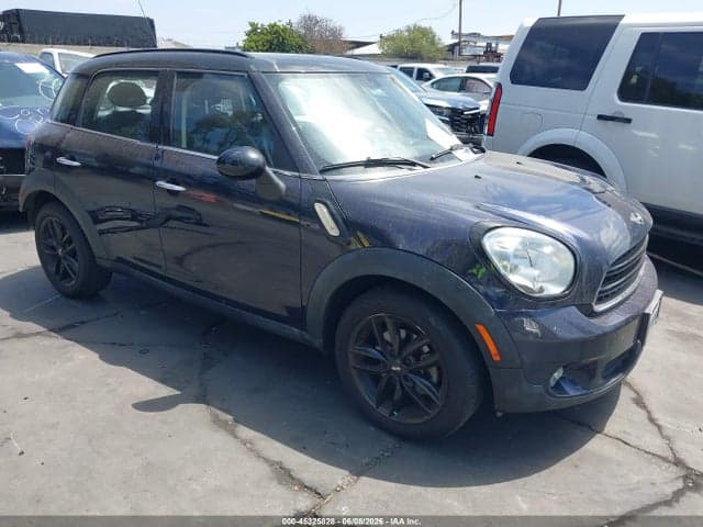 2015 MINI COUNTRYMAN COOPER 1