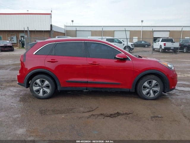 2018 KIA NIRO EX 13