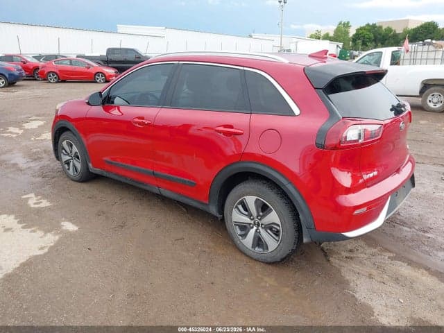 2018 KIA NIRO EX 3