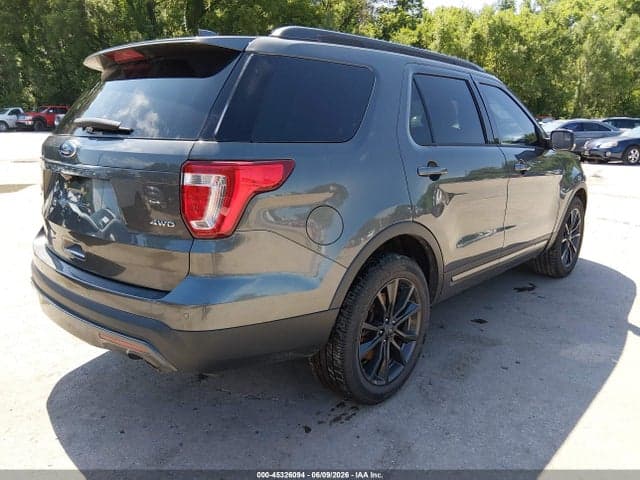 2017 FORD EXPLORER XLT 4