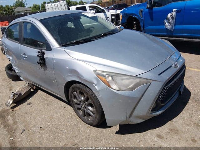 2019 TOYOTA YARIS LE - 1