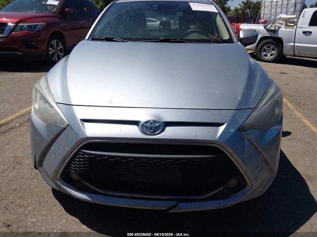2019 TOYOTA YARIS LE 12