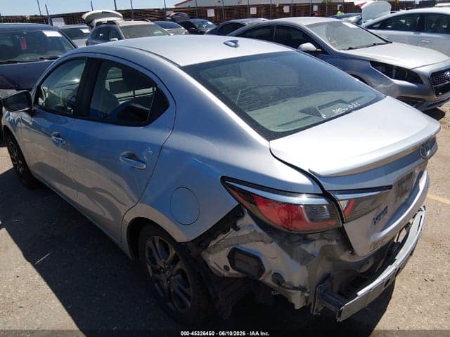 2019 TOYOTA YARIS LE 3