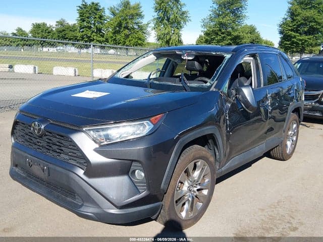 2019 TOYOTA RAV4 XLE PREMIUM 2