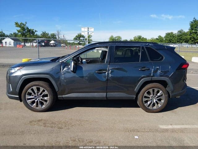 2019 TOYOTA RAV4 XLE PREMIUM 14