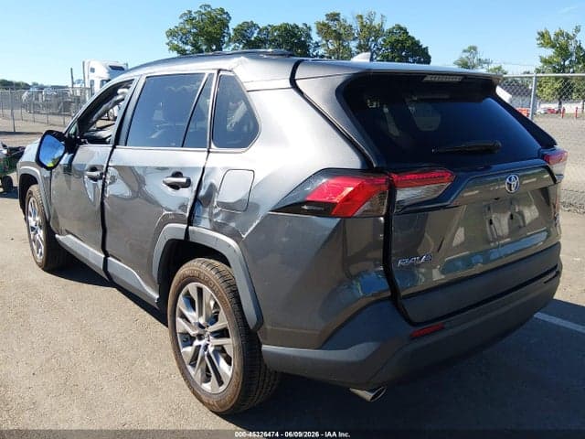2019 TOYOTA RAV4 XLE PREMIUM 3