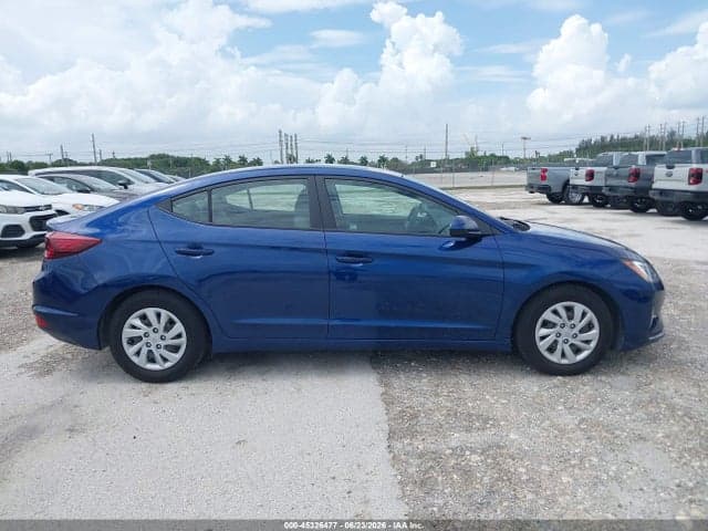 2020 HYUNDAI ELANTRA SE 13