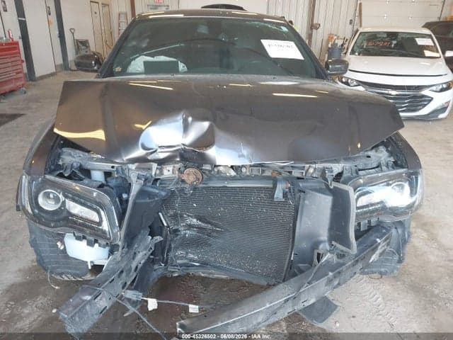 2018 CHRYSLER 300 300S AWD 12