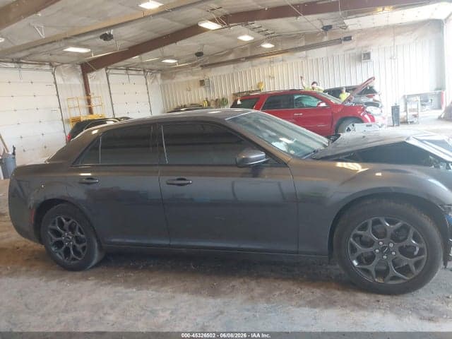 2018 CHRYSLER 300 300S AWD 13