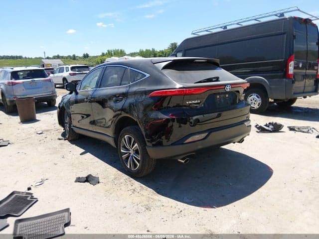 2021 TOYOTA VENZA LE 3