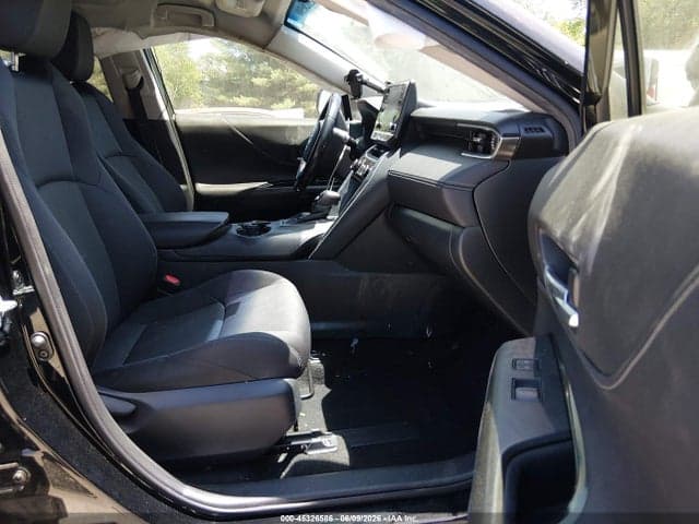 2021 TOYOTA VENZA LE 5