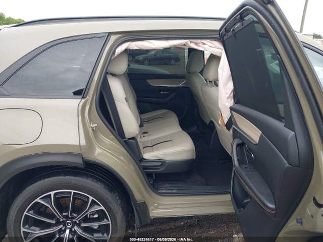 2025 MAZDA CX-70 PHEV PREMIUM PACKAGE 8