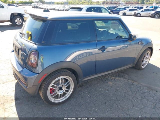 2011 MINI JOHN COOPER 4