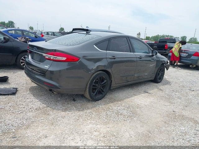 2018 FORD FUSION SE 4